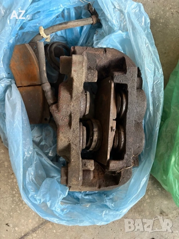 Предни спирачни апарати от Iveco daily 4912, снимка 3 - Части - 53444402