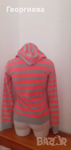 Суичър, снимка 6 - Суичъри - 48729443