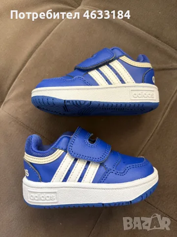 Маратонки Adidas, снимка 3 - Детски маратонки - 55973928