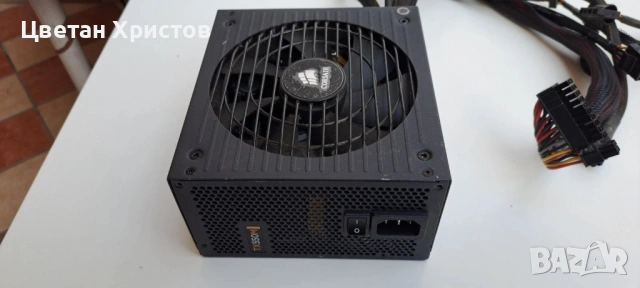 Захранване Corsair TX550M 80Gold, снимка 2 - Захранвания и кутии - 53065341