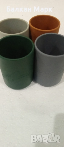 Комплект силиконови чаши LIEWOOD с динозаври 🦕, снимка 3 - Прибори, съдове, шишета и биберони - 52386932