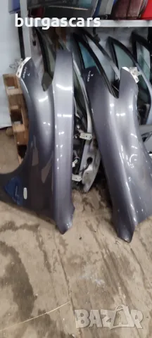 Калник ляв десен Infiniti M Q70 2011г - 200лв