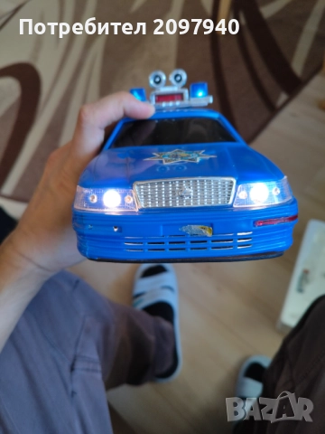 Радиоуправляема количка , снимка 2 - Коли, камиони, мотори, писти - 51782360