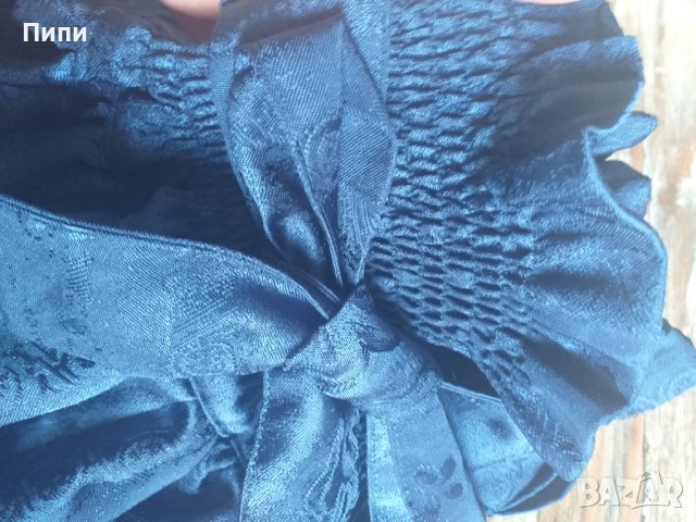 Много красива пола,подчертава  талията , снимка 2 - Поли - 40955660