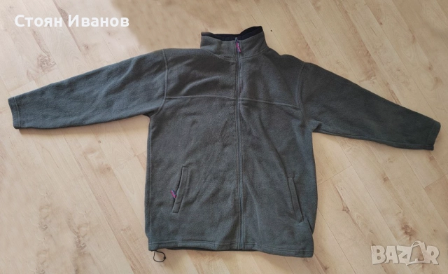 Нов оригинален мъжки полар, размер XL в земно зелен цвят