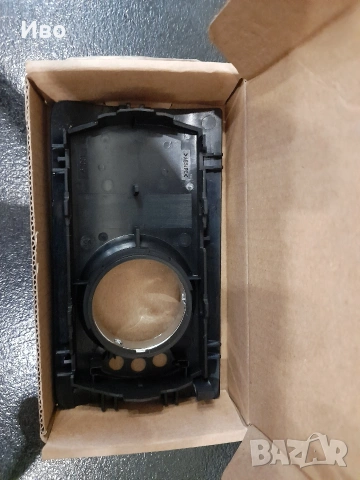 Бленда/капаче за ключ за фарове за Mercedes ML W 164 23 евро!, снимка 4 - Аксесоари и консумативи - 53374881