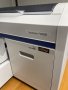 Принтер за директен печат върху тъмен и светъл текстил Epson SureColor F2000, снимка 3