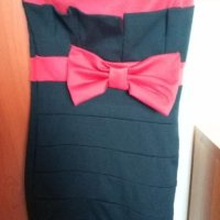 Къса рокля черно и червено+ ръкавици, снимка 1 - Рокли - 42594321