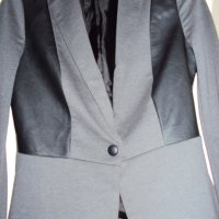 Продавам чисто ново елегантно,спортно  сако , снимка 1 - Сака - 36002126