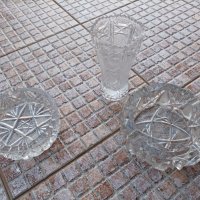 Кристална ваза и пепелници, снимка 3 - Вази - 44355525