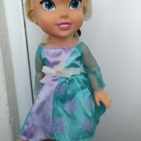 Красива оригинална кукла Елза на Дисни, снимка 5 - Кукли - 34378662