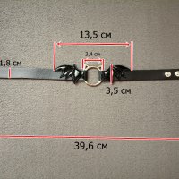 Черен кожен чокър с коте и криле, снимка 3 - Колиета, медальони, синджири - 42014987