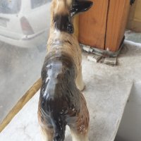 Порцеланова статуетка фигура куче хрътка маркировка порцелан, снимка 9 - Антикварни и старинни предмети - 35948543