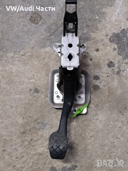 Педал спирачка за Голф 5 Пасат Джета Туран VW Golf 5 Audi A3 8P Passat Touran Jetta Caddy 1K1721057N, снимка 1