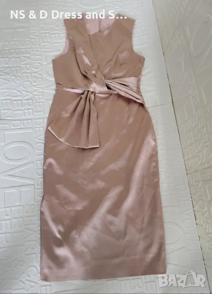 Сатенена рокля, снимка 1