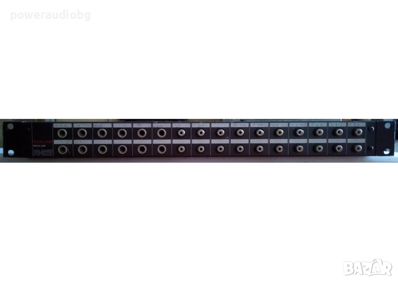 Продавам висококачествен пaч - Tascam Patch Bay PB-32W, снимка 1