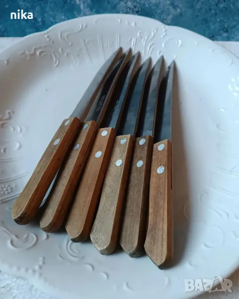 Комплект от 6 ножа с дървени дръжки, снимка 1