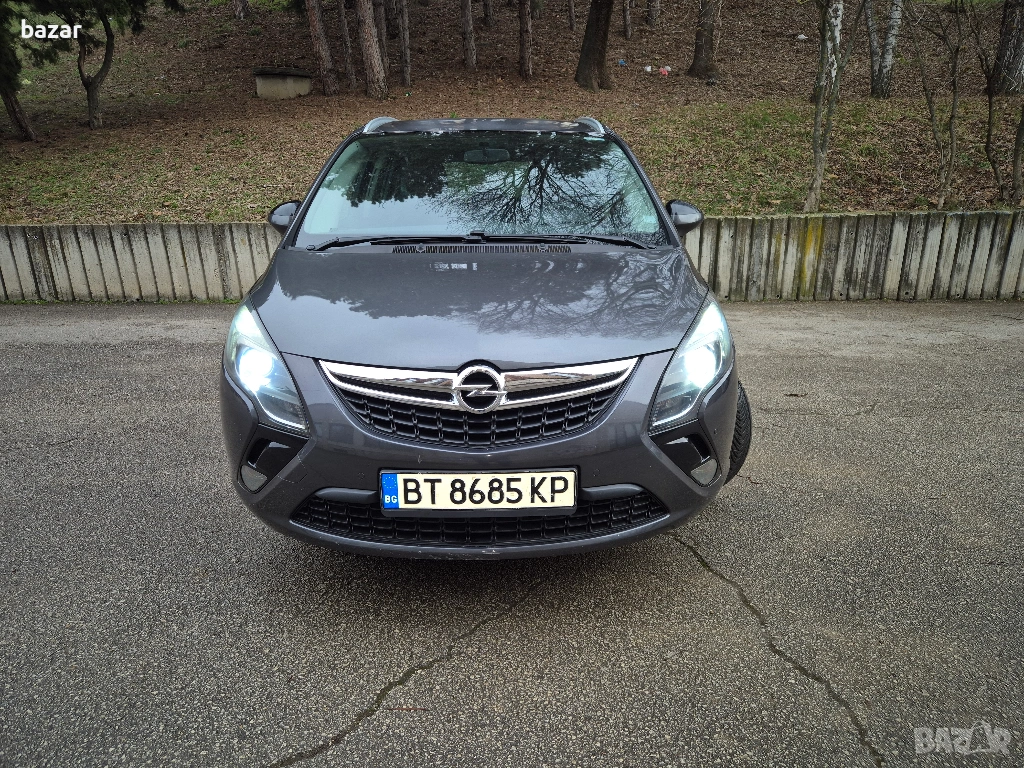 Opel Zafira Tourer 2.0 131к.с. 2012, снимка 1