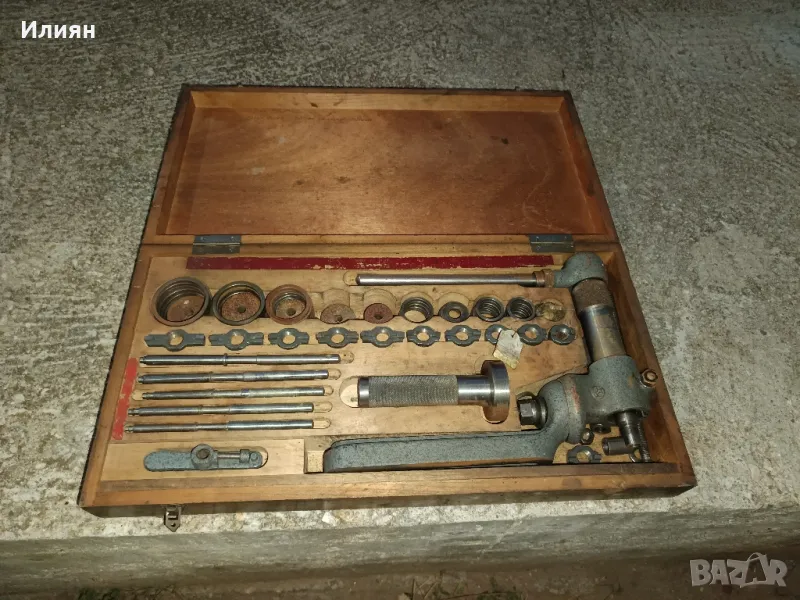 Инструмент за клапани , снимка 1