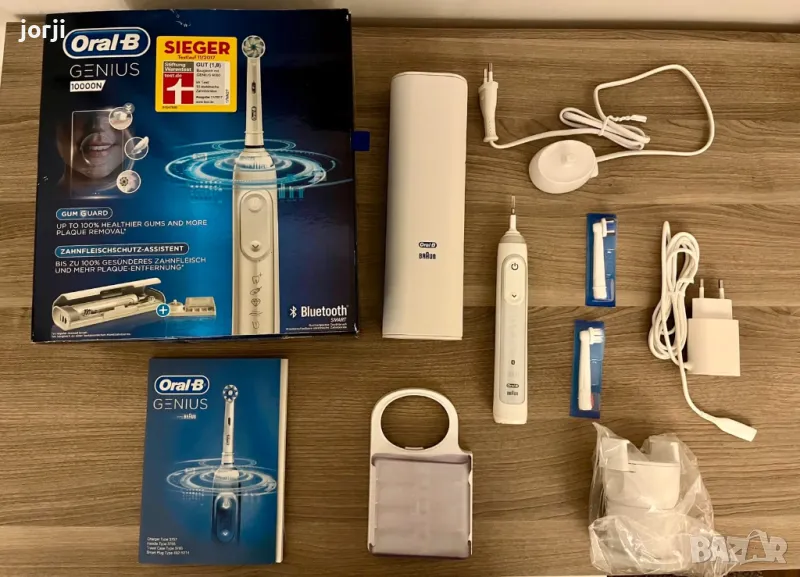 Електрическа четка за зъби Oral-B Genius X 10000N с Travel Case, снимка 1