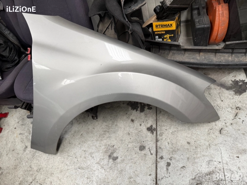 Десен калник Mercedes Ml Мерцедес Мл W164, снимка 1