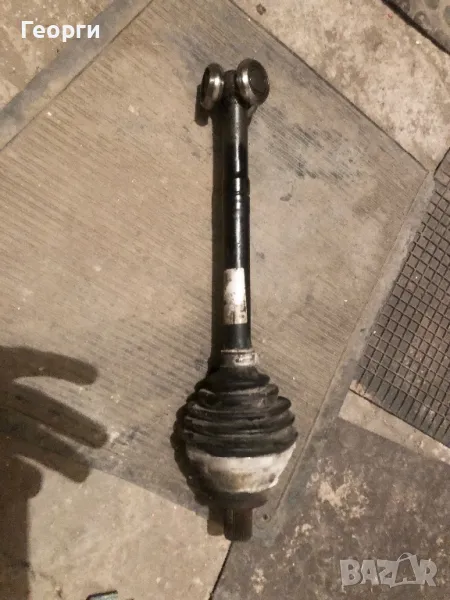 Полуоска за Пасат б6 170кс, снимка 1