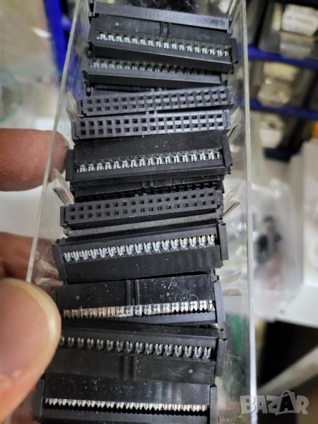 Съединител за лентов кабел АМP 34 женски - 34  жила, снимка 1