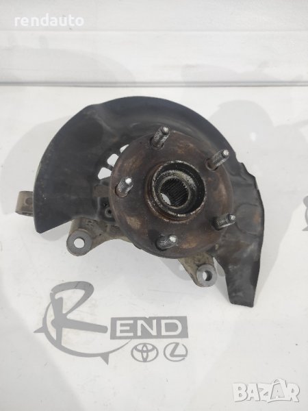 Преден ляв шенкел главина Toyota Avensis Verso 2001-2009 1CD , снимка 1