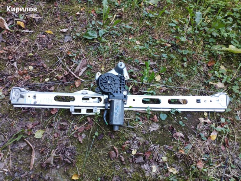 Преден, десен стъклоповдигач за Mercedes A class- (97-04), снимка 1