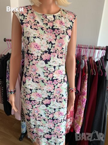 Красива рокля в размер S, снимка 2 - Рокли - 40744874