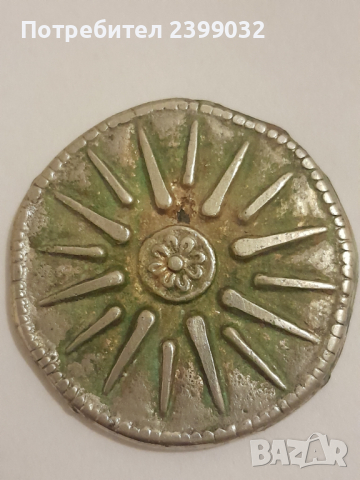 Продавам-античен медальон., снимка 1 - Колиета, медальони, синджири - 44695129