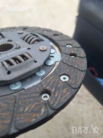 Феродов Диск Нов за Nissan Micra K12 Benzin 1,4 16V от 2002-2010 Година Нисан Микра К12 Бензин , снимка 7 - Части - 49868215