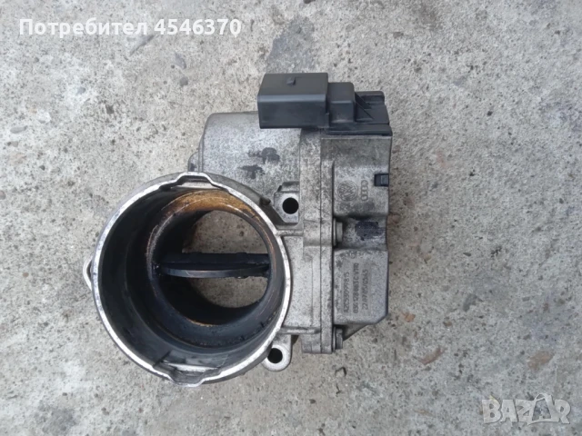 Дроселова клапа за Волксваген Голф 5 1.9 дизел 105к.с 2006г, снимка 2 - Части - 51167944
