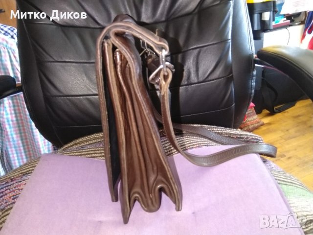 Marc Chantal маркова френска чанта за през рамо женска от естествена кожа 26х26х12см, снимка 9 - Чанти - 41496152