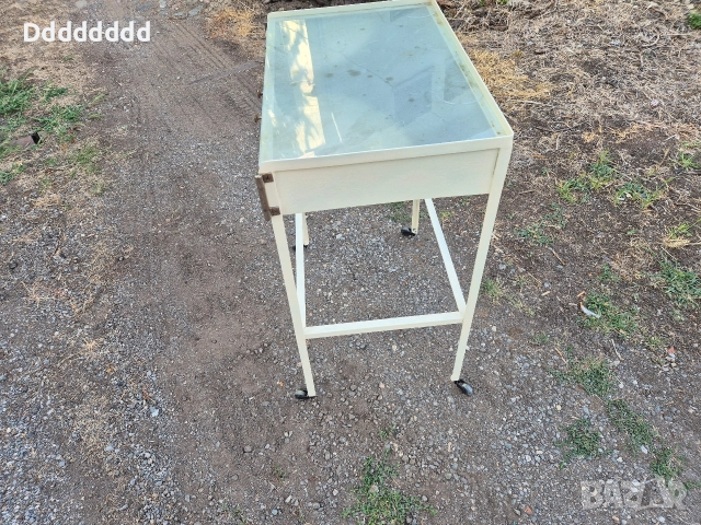 Стара Зъболекарска Помощна Маса, снимка 3 - Антикварни и старинни предмети - 52836897