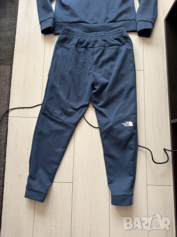 The North Face спортен екип-оригинален, снимка 5 - Спортни дрехи, екипи - 55902858