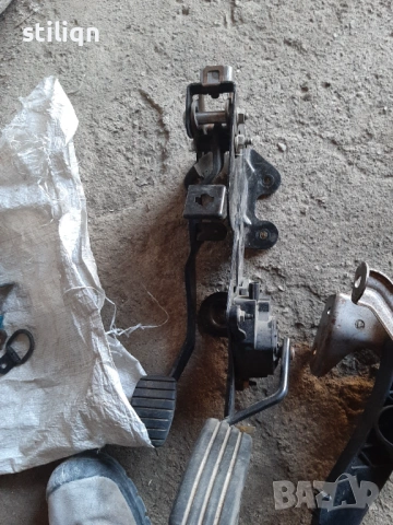 Рено сценик 1.5 дци 2004, снимка 16 - Автомобили и джипове - 53870700