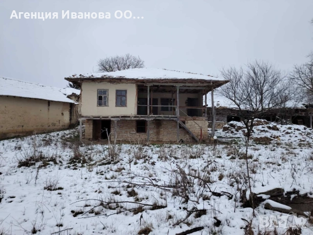 Къща в с.Еленово, общ.Попово