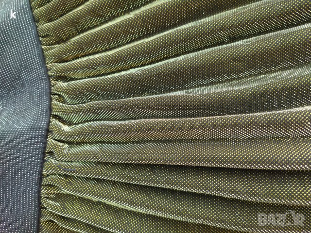 Плисирана пола, снимка 3 - Поли - 40219643