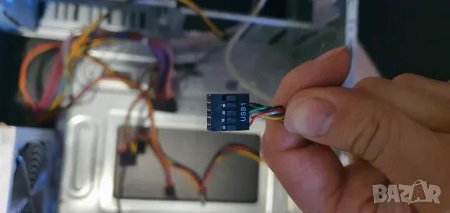 Компютърна кутия размер АТХ, Плюс захранване 450W, Плюс DVD RW записвачка , снимка 6 - Захранвания и кутии - 47319182