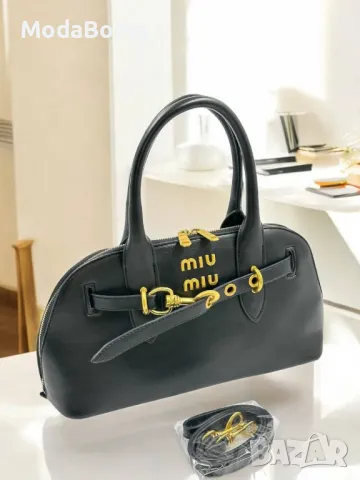 Miu Miu дамски чанти Различни цветове , снимка 6 - Чанти - 48523266
