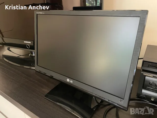Монитор LG Flatron E1941S-BN – 18.5”, снимка 2 - Монитори - 56104210