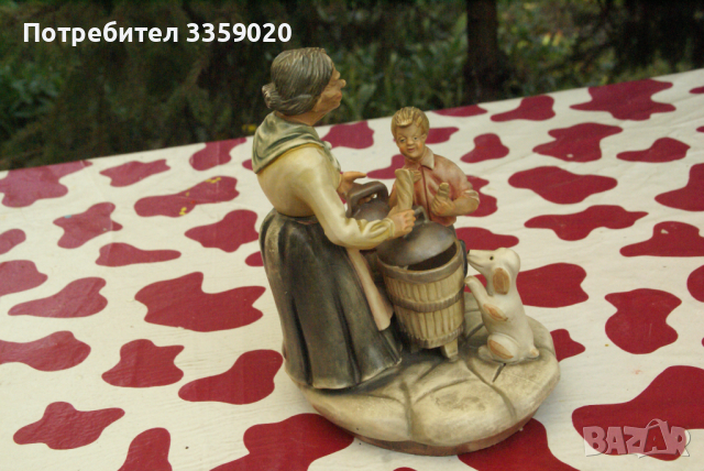 продавам порцеланова фигура , снимка 2 - Антикварни и старинни предмети - 36462222