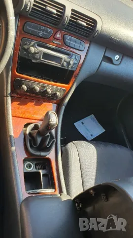 Mercedes C200cdi 116кс.  На части РАБОТЕЩИ , снимка 7 - Автомобили и джипове - 49418748