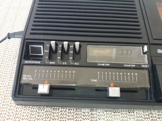 BASF 9210 automatic, снимка 4 - Радиокасетофони, транзистори - 53633610