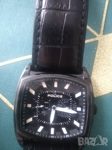 Часовник Police, не работи