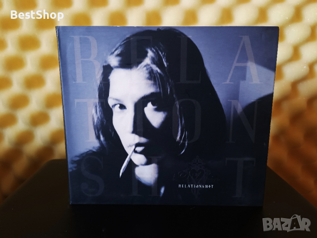 iDolphin - Relationshit