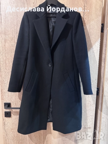 Черно дамско палто с вълна