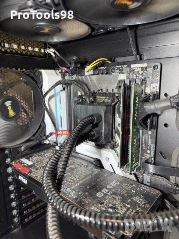 Геймърски Компютър I7/GTX1080, снимка 5 - Геймърски - 56010569