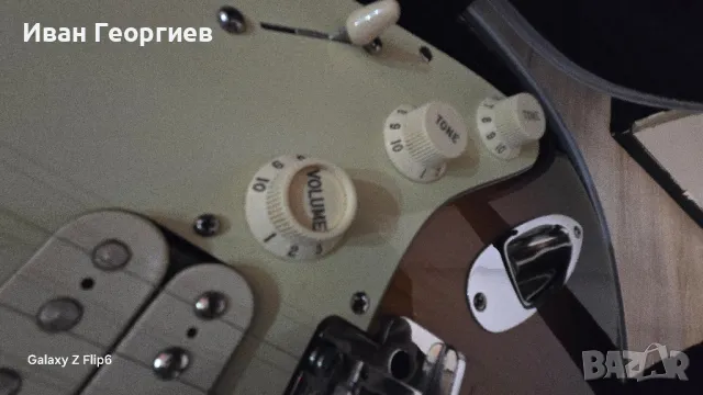 Фендер Американ де лукс, снимка 6 - Китари - 50246207